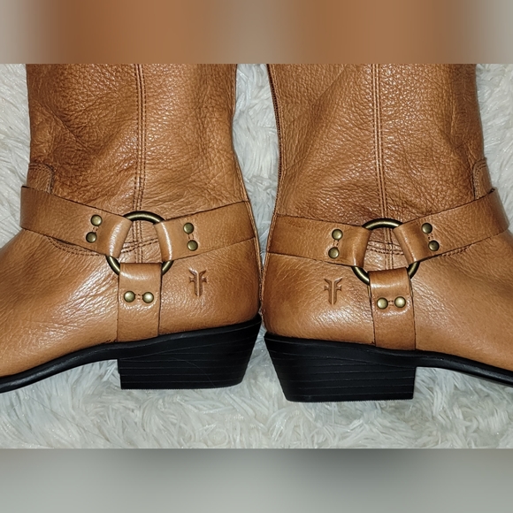 Frye Boots - Yth 3.5 (Woman 6) - Brown Leather Boots - EUC - Style 3496064WHS - Picture 11 of 13